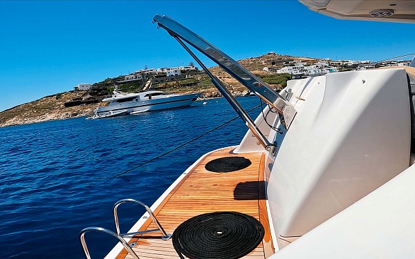 Аренда яхты Azimut 58 Limaya на Миконосе